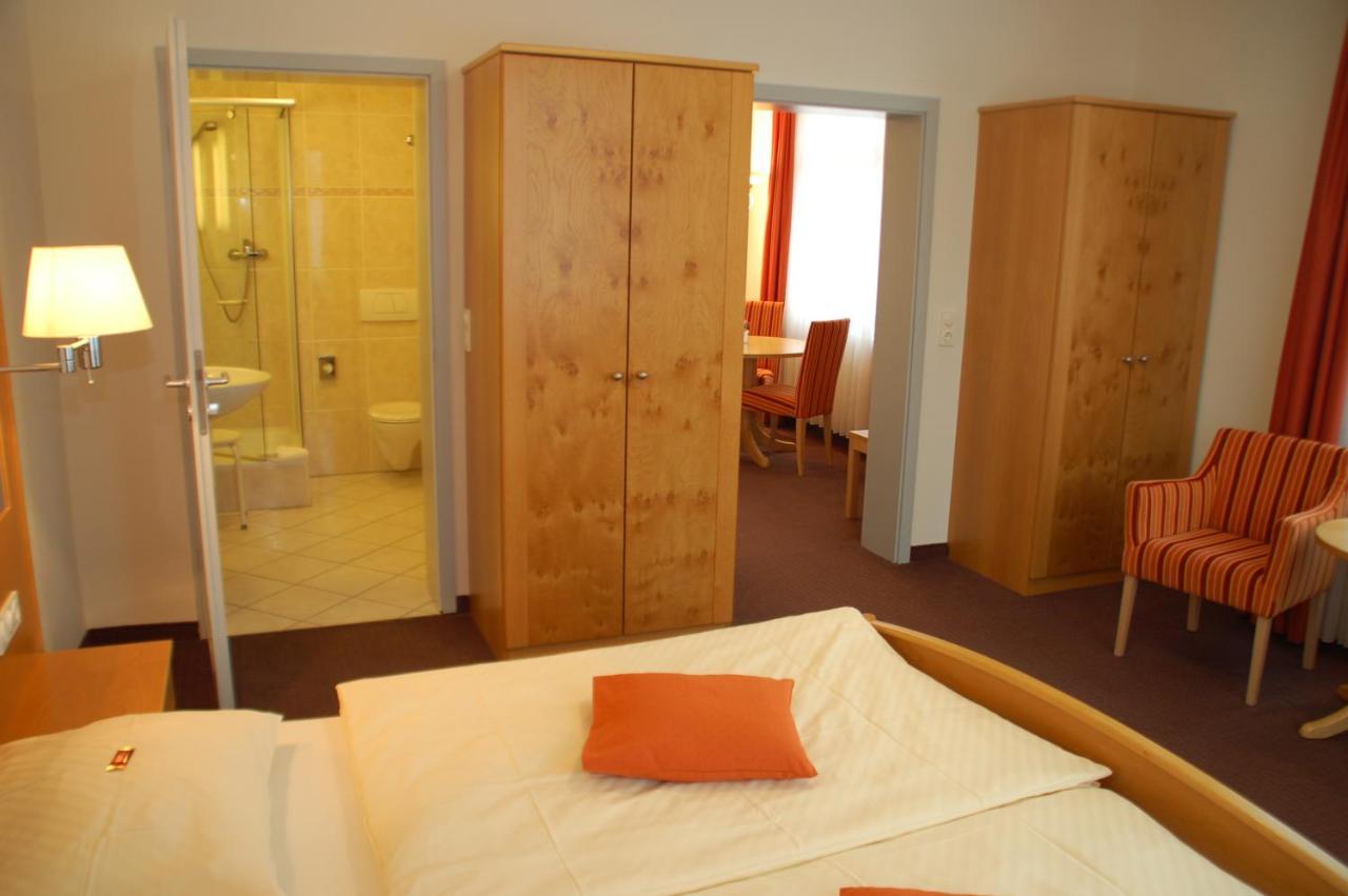 Landhotel Altes Wasserwerk Gbr Freinsheim Pokoj fotografie